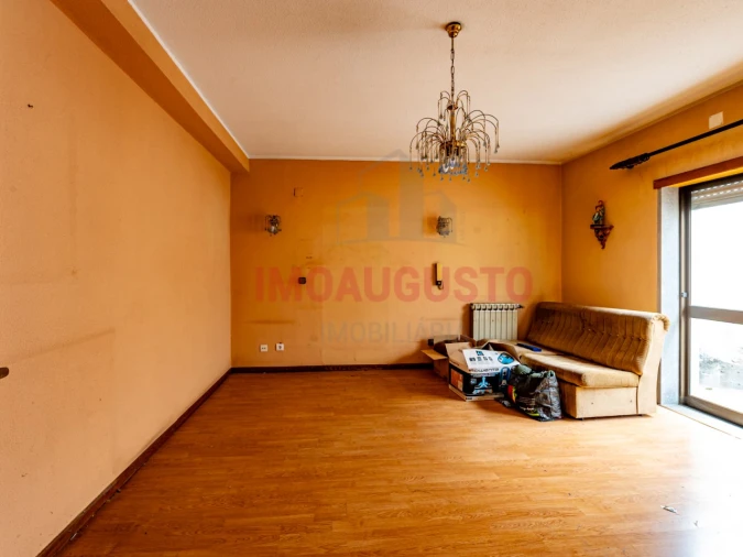 Armazém para Venda em Guarda Foto 21