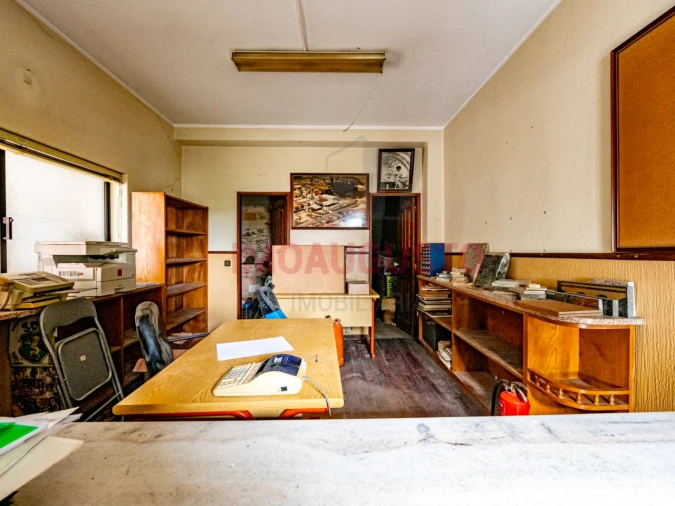Armazém para Venda em Guarda Foto 30