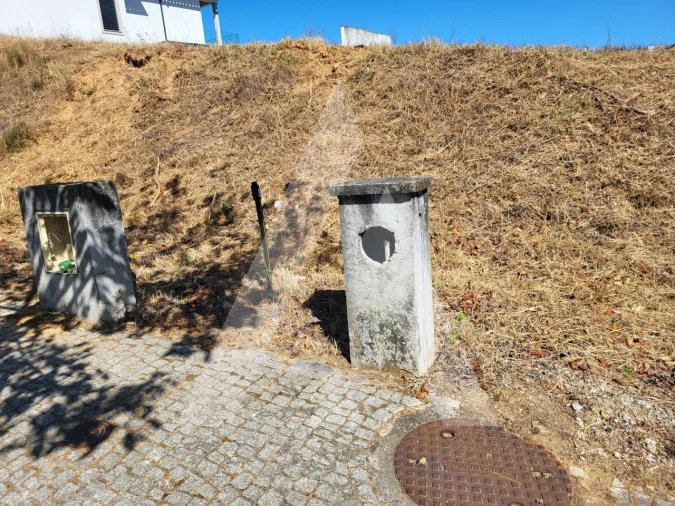 Terreno para Venda em Insua Foto 9