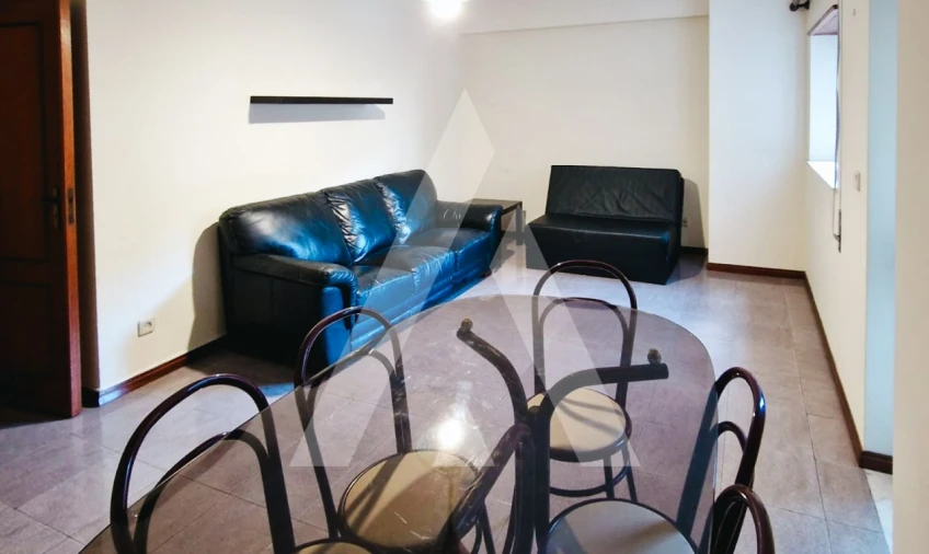 Apartamento T2 para Venda em Santo Antonio dos Olivais Foto 12