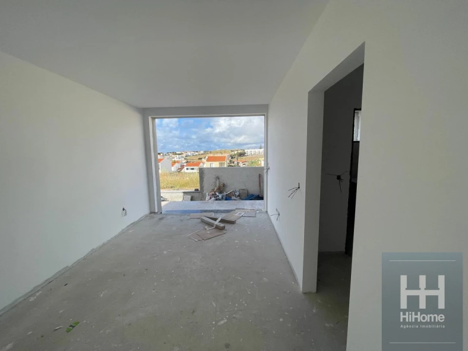 Moradia T3 para Venda em Porto Santo Foto 12