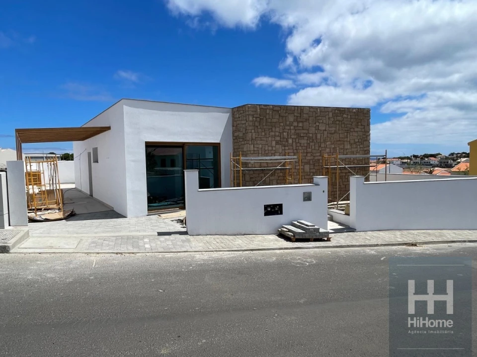 Moradia T3 para Venda em Porto Santo Foto 2
