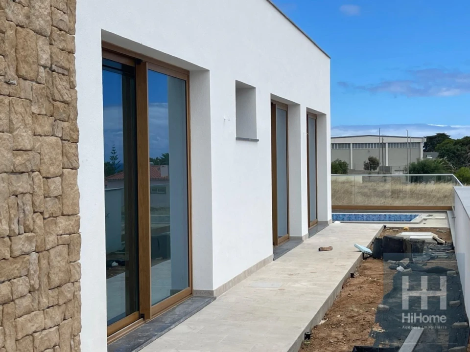 Moradia T3 para Venda em Porto Santo Foto 5
