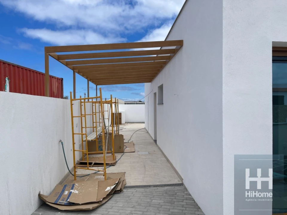 Moradia T3 para Venda em Porto Santo Foto 8