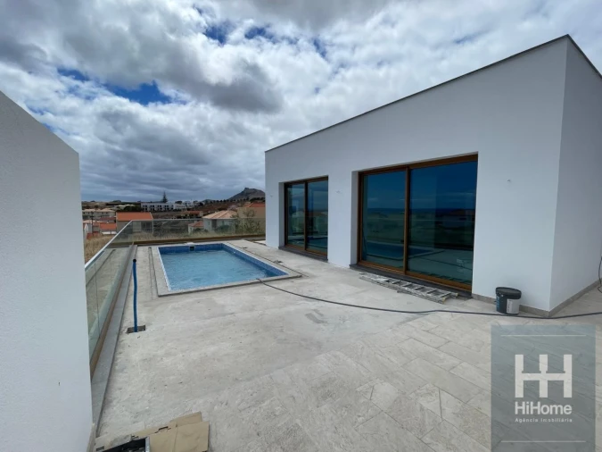Moradia T3 para Venda em Porto Santo Foto 3