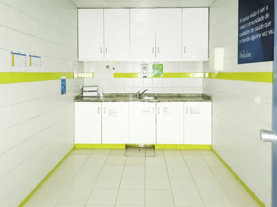 Loja para Arrendamento em Gondomar (São Cosme), Valbom e Jovim Foto 13