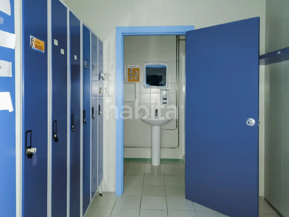 Loja para Arrendamento em Gondomar (São Cosme), Valbom e Jovim Foto 14