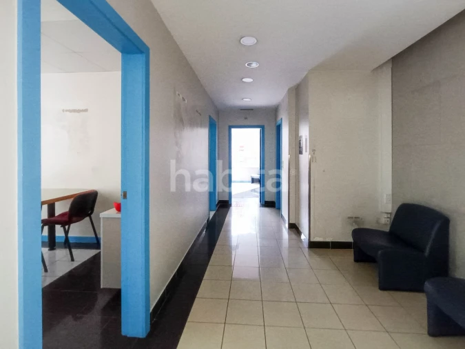 Loja para Arrendamento em Gondomar (São Cosme), Valbom e Jovim Foto 5