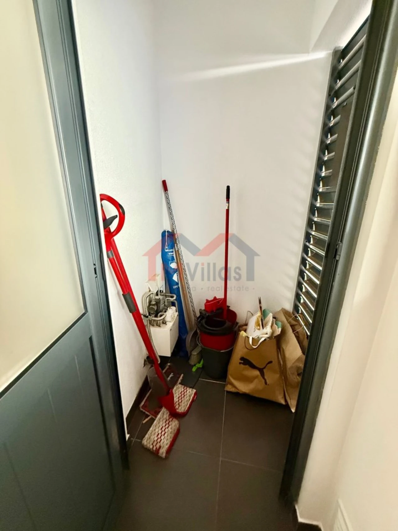 Apartamento T3 para Venda em Olhão Foto 13