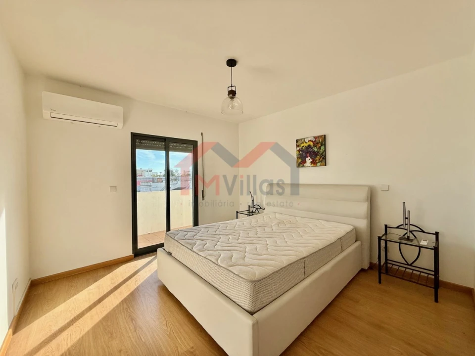 Apartamento T3 para Venda em Olhão Foto 15