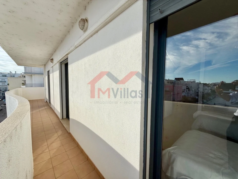 Apartamento T3 para Venda em Olhão Foto 31