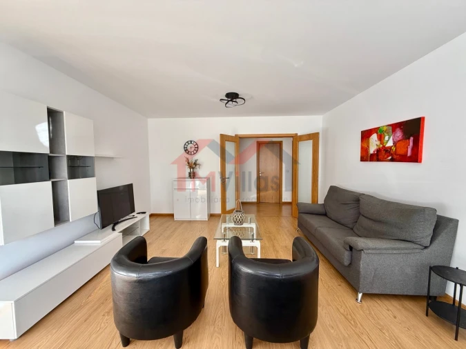 Apartamento T3 para Venda em Olhão Foto 7