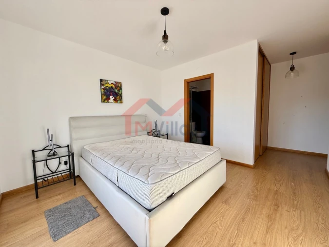 Apartamento T3 para Venda em Olhão Foto 16