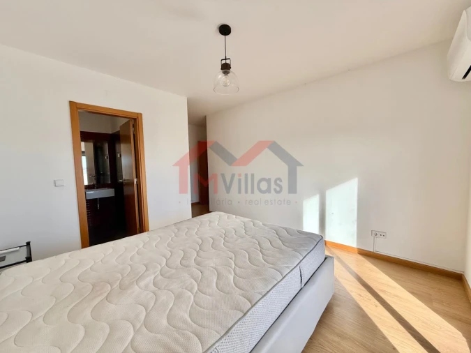 Apartamento T3 para Venda em Olhão Foto 18