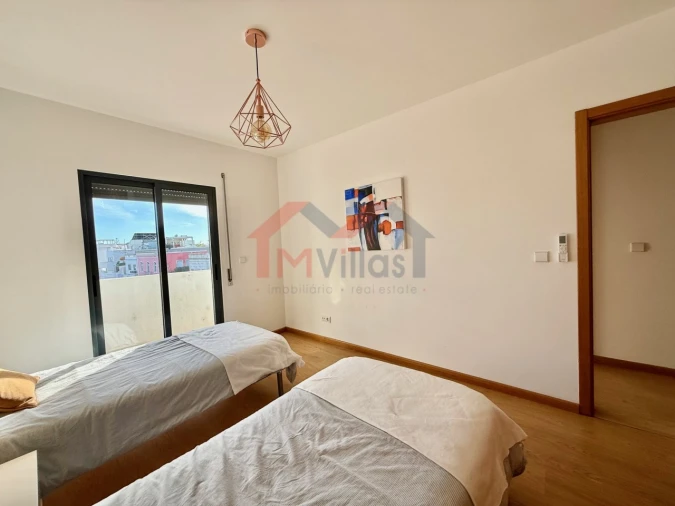 Apartamento T3 para Venda em Olhão Foto 28