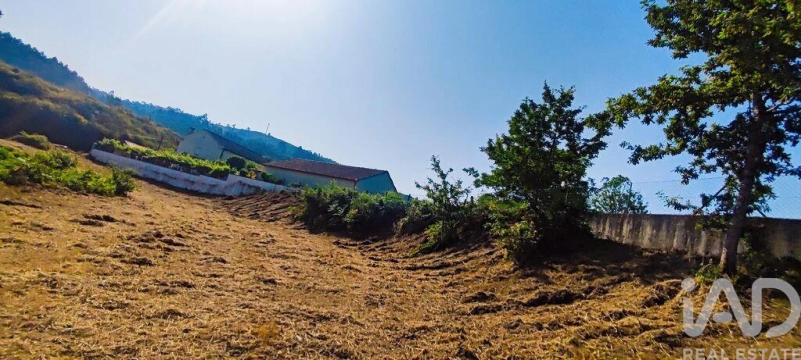 Terreno para Venda em Romarigães Foto 18