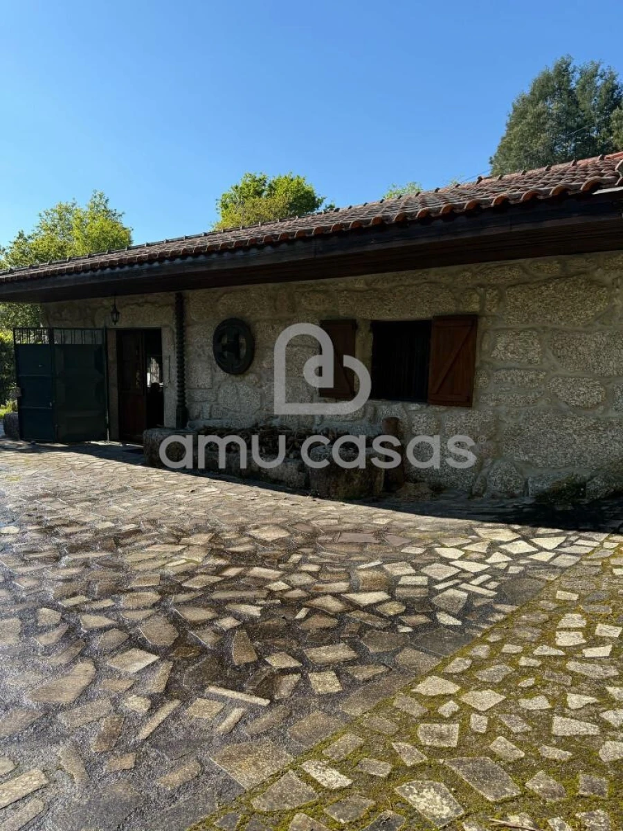 Quinta T3 para Venda em Valdreu Foto 3