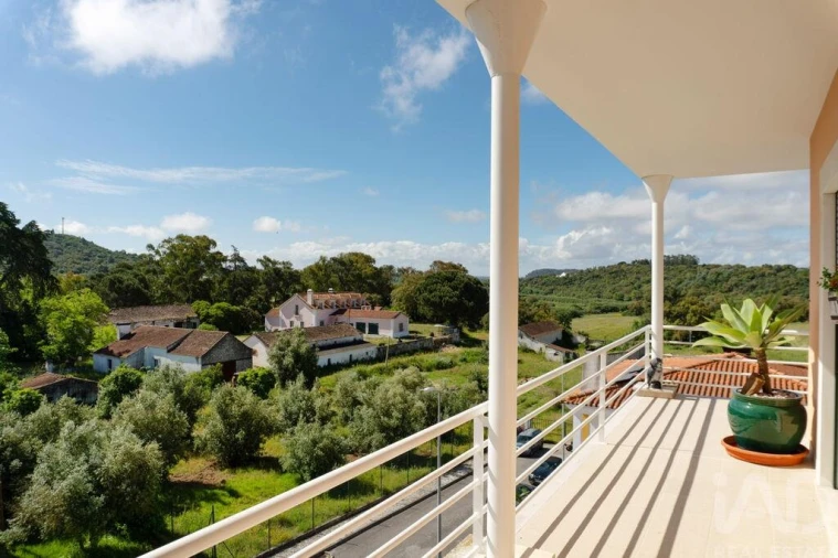 Apartamento T4 para Venda em Romeira e Várzea Foto 15