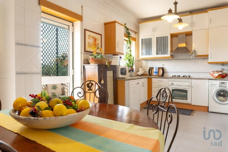 Apartamento T4 para Venda em Romeira e Várzea Foto 13