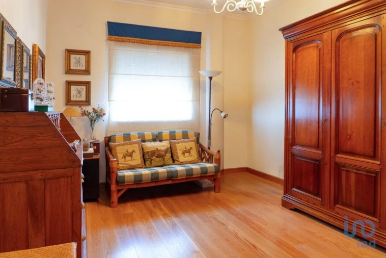 Apartamento T4 para Venda em Romeira e Várzea Foto 12