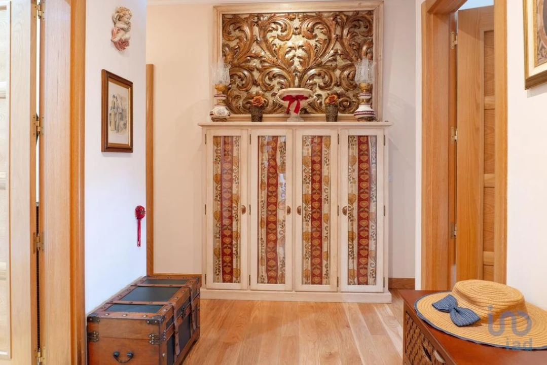 Apartamento T4 para Venda em Romeira e Várzea Foto 3