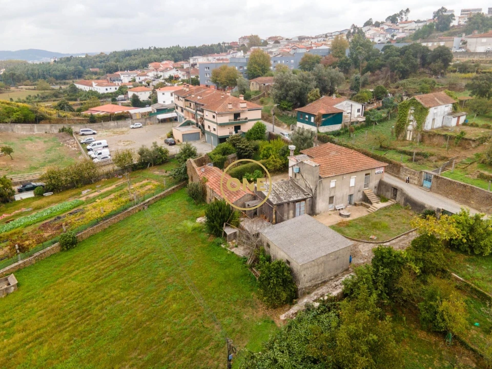 Moradia T2 para Venda em Bougado (São Martinho e Santiago) Foto 31