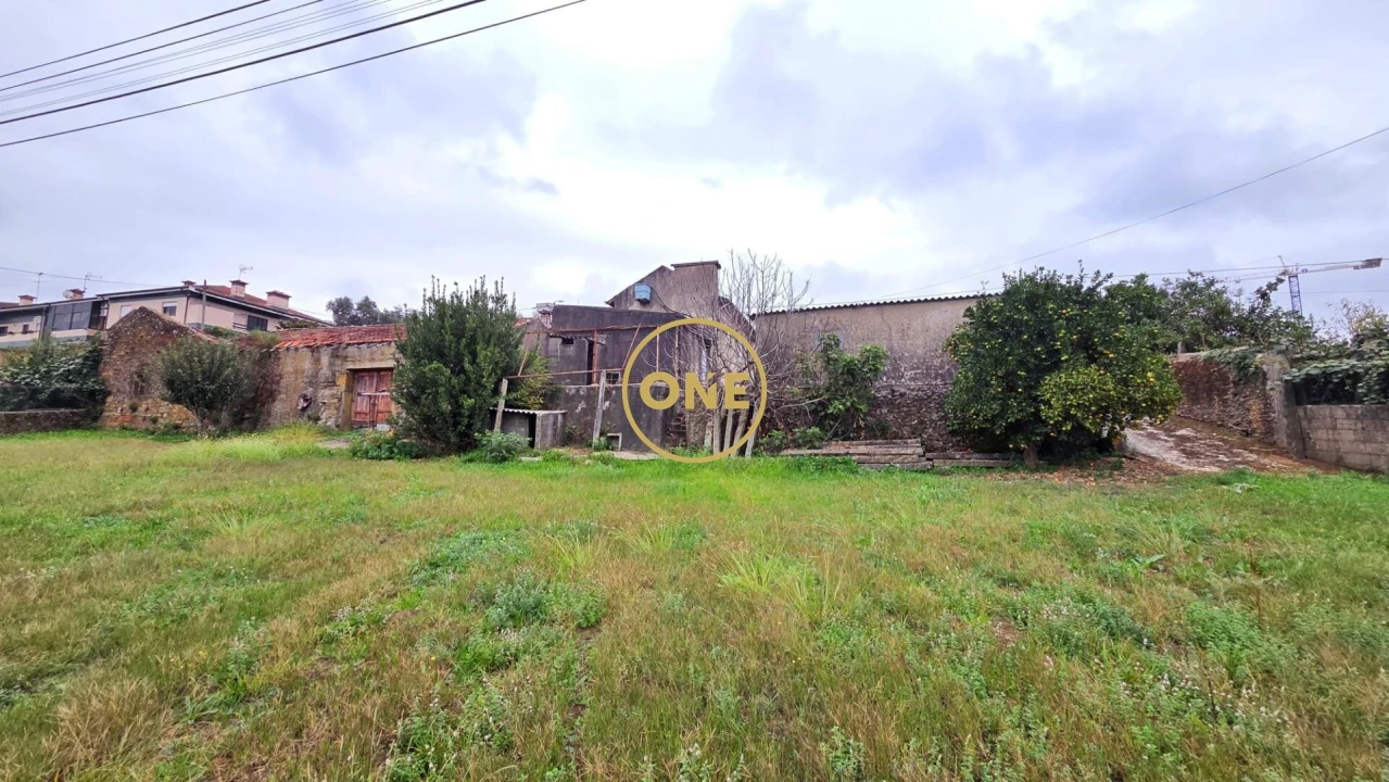 Moradia T2 para Venda em Bougado (São Martinho e Santiago) Foto 12