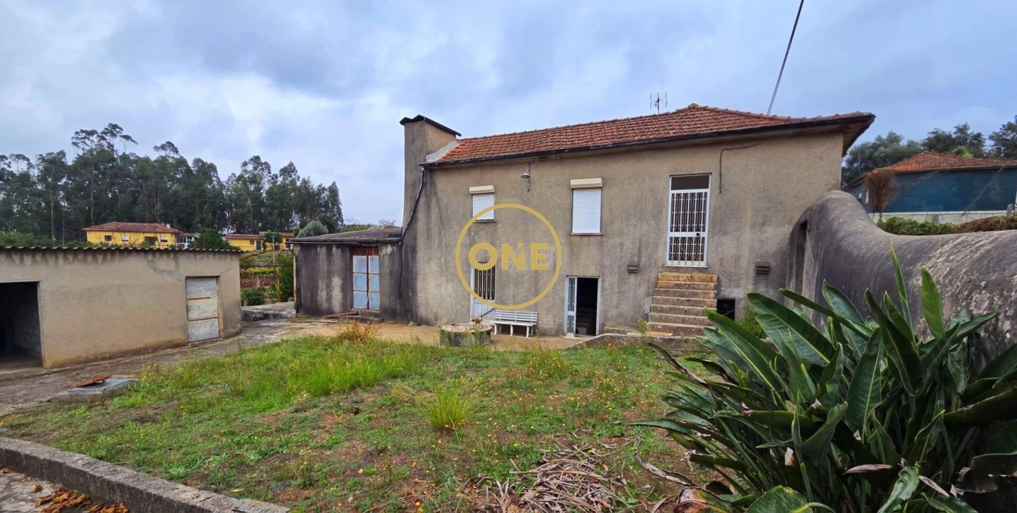 Moradia T2 para Venda em Bougado (São Martinho e Santiago) Foto 7