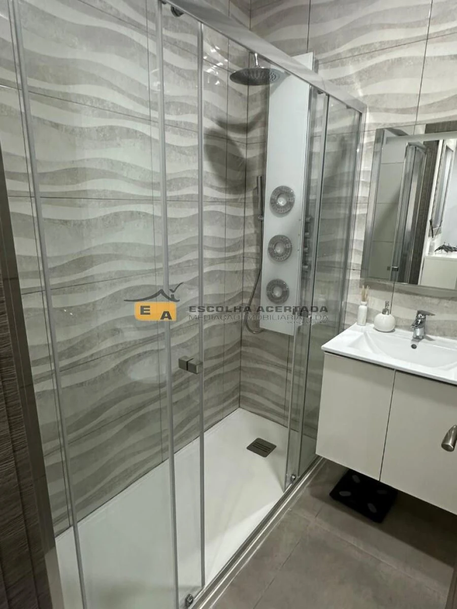 Moradia T3 para Venda em Perafita, Lavra e Santa Cruz do Bispo Foto 12