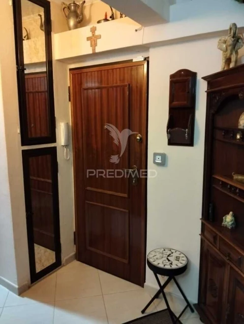 Apartamento T2 para Venda em Baixa da Banheira e Vale da Amoreira