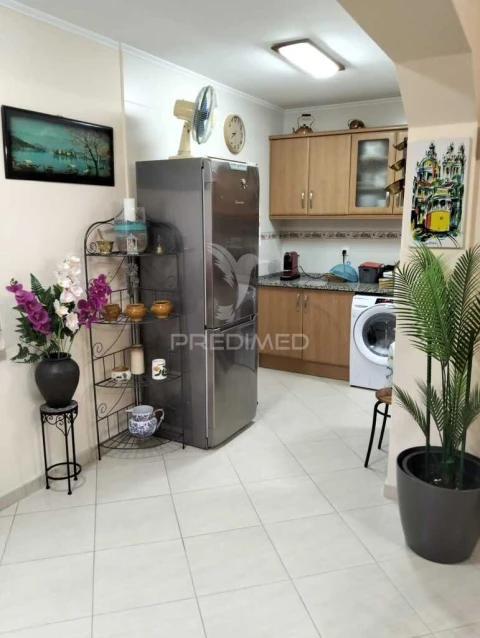 Apartamento T2 para Venda em Baixa da Banheira e Vale da Amoreira