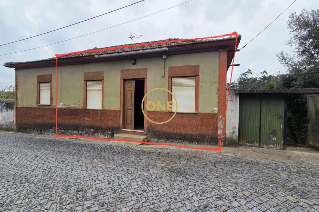 Moradia T2 para Venda em Bougado (São Martinho e Santiago) Foto 1