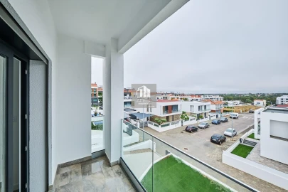 Moradia T4 para Venda em Corroios