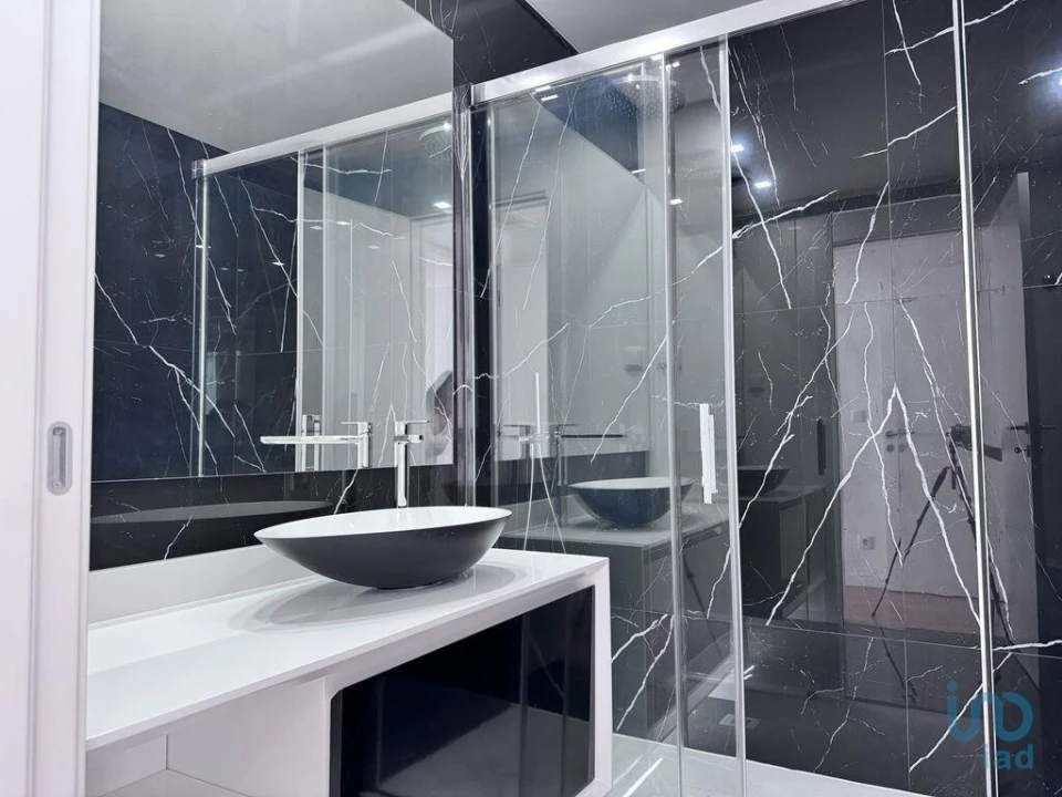 Apartamento T3 para Venda em Arroios Foto 14