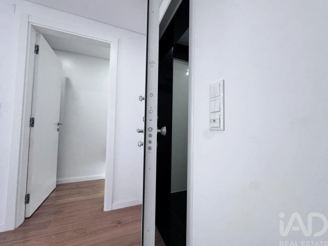 Apartamento T3 para Venda em Arroios Foto 17