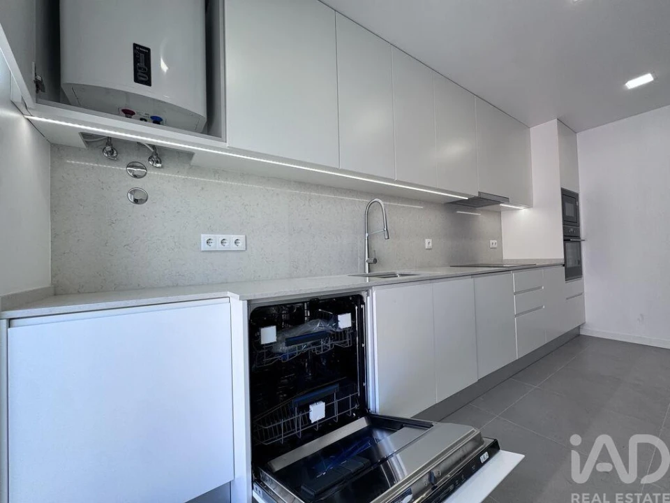 Apartamento T3 para Venda em Arroios Foto 21