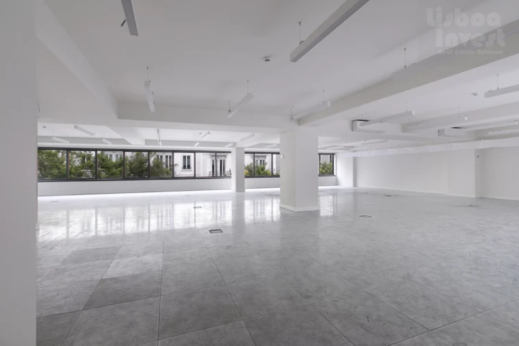 Negócio para Arrendamento em Avenidas Novas Foto 13