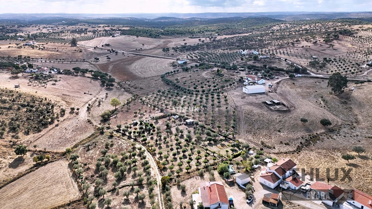 Moradia T4 para Venda em Nossa Senhora da Conceição, São Brás dos Matos, Juromenha Foto 13