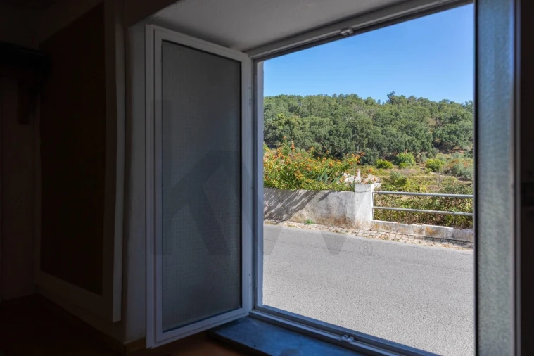 Moradia T2 para Venda em Monchique Foto 16