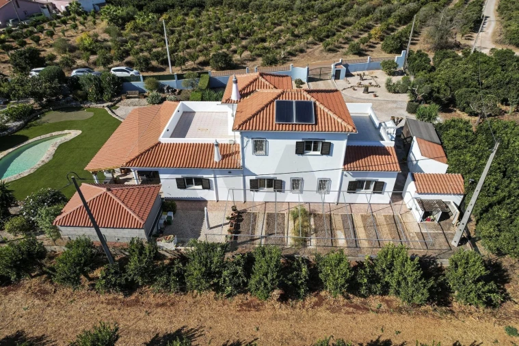 Moradia T3 para Venda em São Bartolomeu de Messines Foto 4