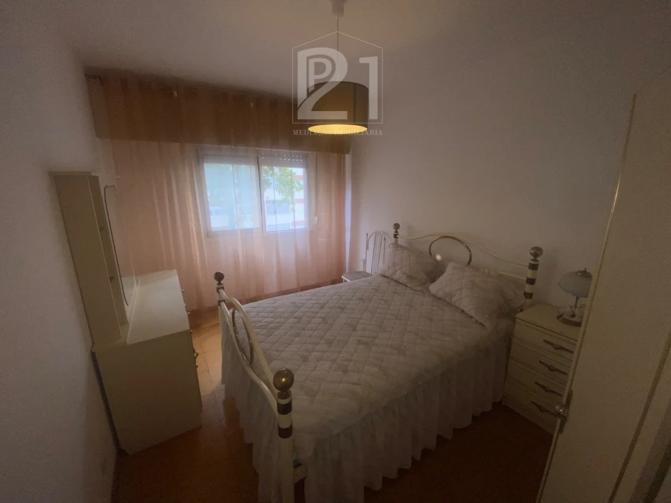 Apartamento T3 para Venda em Cacém e São Marcos Foto 31