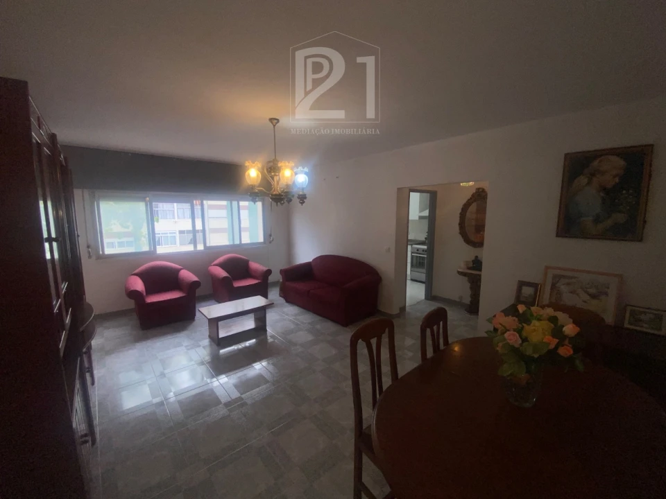 Apartamento T3 para Venda em Cacém e São Marcos Foto 32