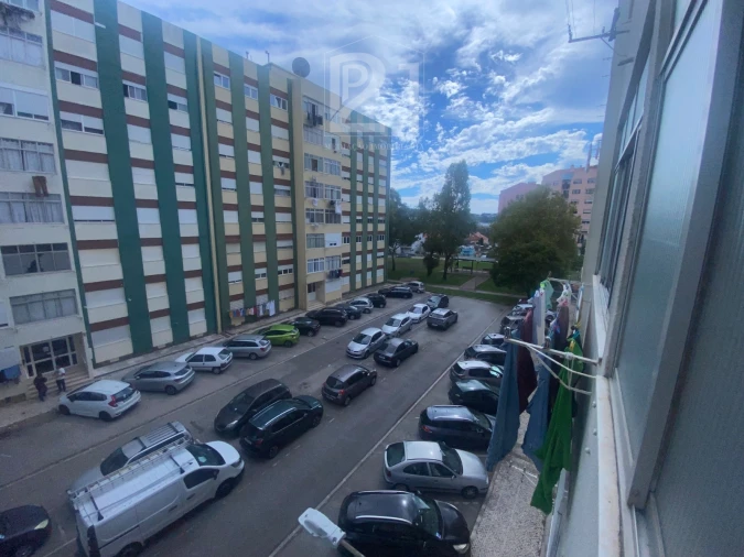 Apartamento T3 para Venda em Cacém e São Marcos Foto 24