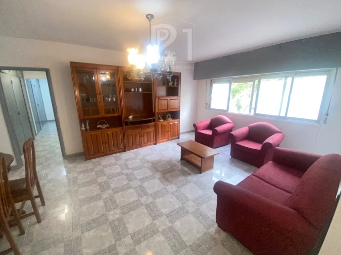 Apartamento T3 para Venda em Cacém e São Marcos Foto 8