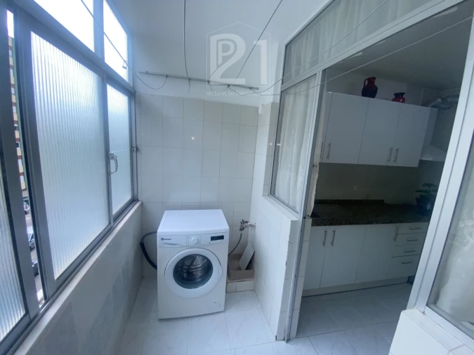 Apartamento T3 para Venda em Cacém e São Marcos Foto 12