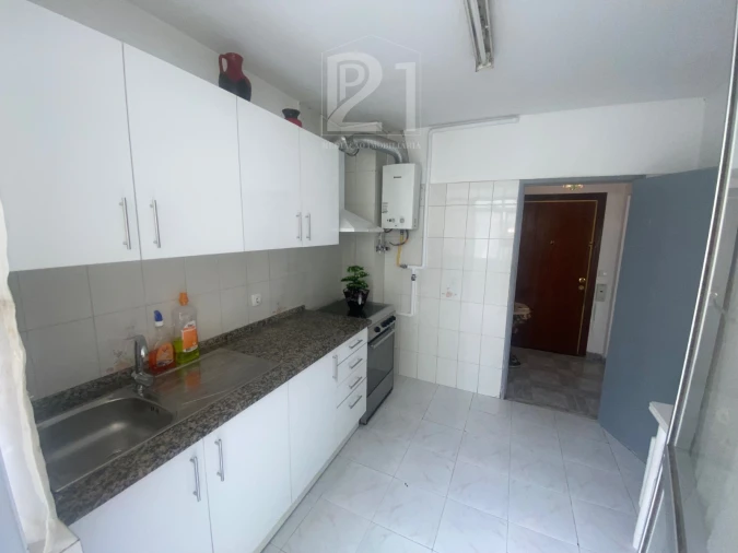 Apartamento T3 para Venda em Cacém e São Marcos Foto 38