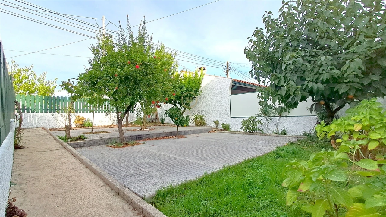 Moradia T4 para Arrendamento em Repeses e São Salvador Foto 16