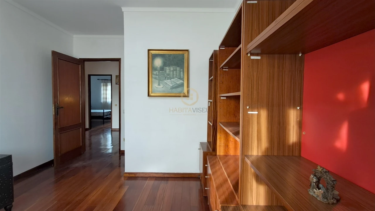 Moradia T4 para Arrendamento em Repeses e São Salvador Foto 36