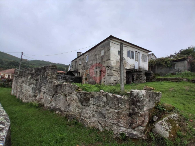 Moradia T0 para Venda em Longos Vales Foto 2