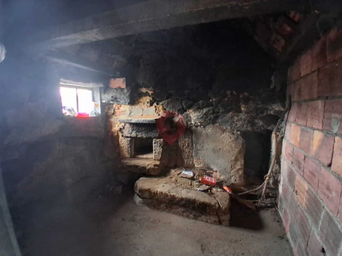 Moradia T0 para Venda em Longos Vales Foto 9